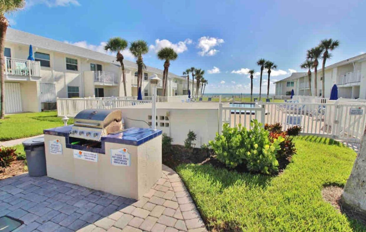 Beachside Serenity Private Balcony With Ocean View, Heated Pool, Bbq, King Bed Apartment New Smyrna Beach Exterior photo