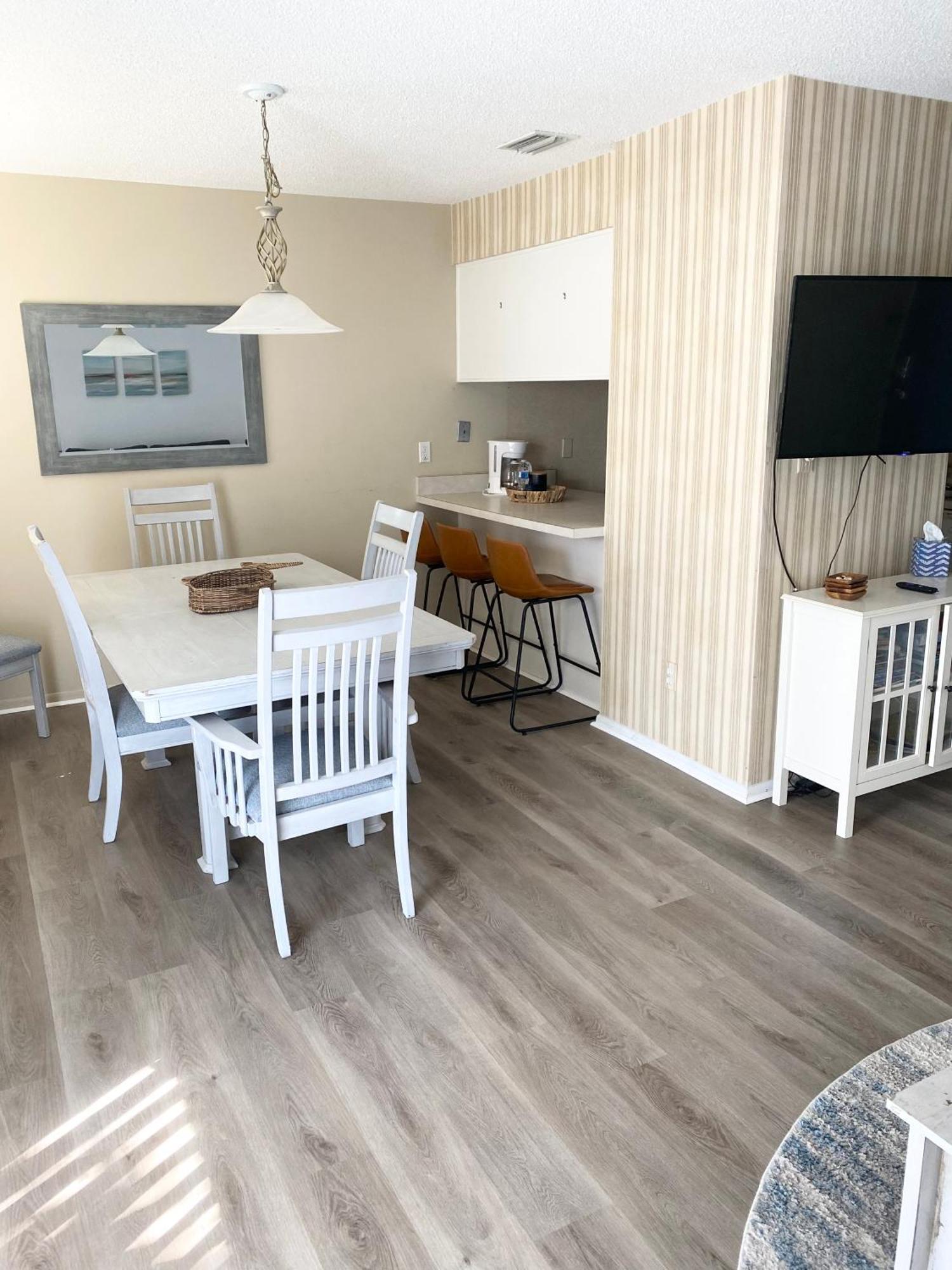 Beachside Serenity Private Balcony With Ocean View, Heated Pool, Bbq, King Bed Apartment New Smyrna Beach Exterior photo